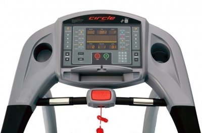 Беговая дорожка Circle Fitness М7