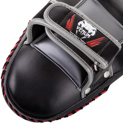Макивара Venum Elite Small Kick Pads