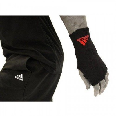 Бандаж для кисти Adidas
