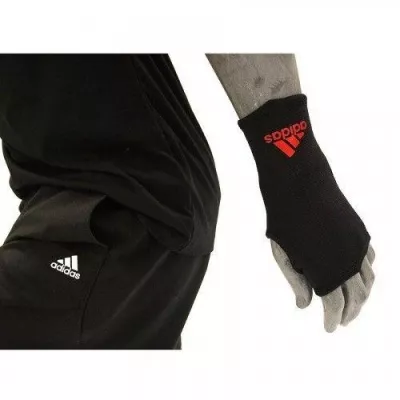 Бандаж для кисти Adidas